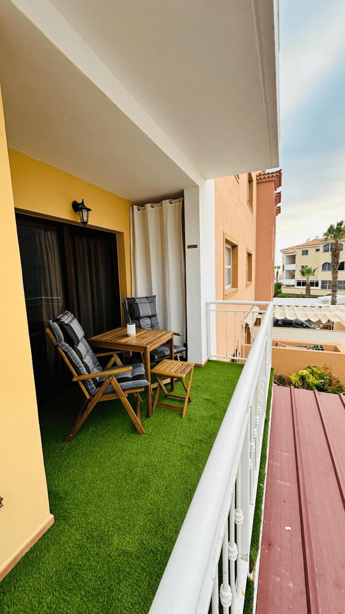 Apartamento Brisas Del Sur - Oasis Tenerife Sur Playa de San Juan  Ngoại thất bức ảnh