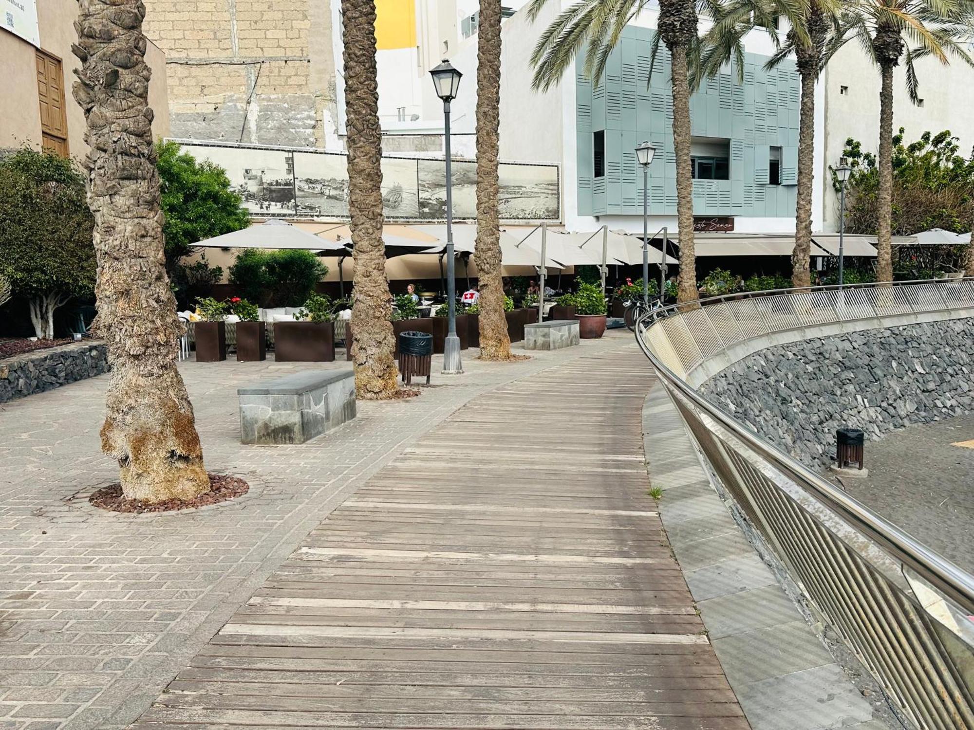 Apartamento Brisas Del Sur - Oasis Tenerife Sur Playa de San Juan  Ngoại thất bức ảnh