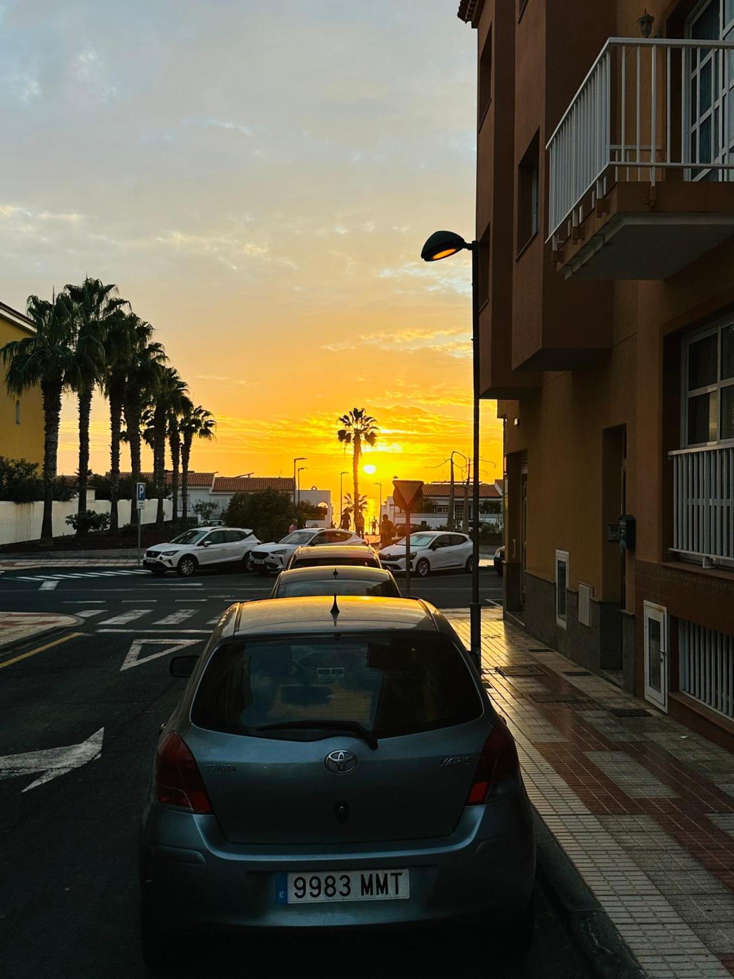 Apartamento Brisas Del Sur - Oasis Tenerife Sur Playa de San Juan  Ngoại thất bức ảnh